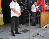 DSC_0696fb