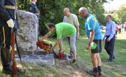 Polaganje venca